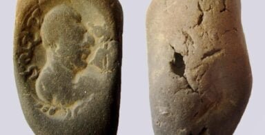 Hunnic/Alkhan clay sealing, with Brahmi inscription