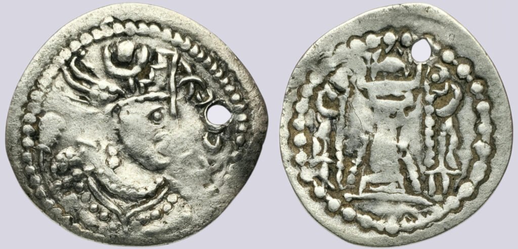 Hephthalites in Bactria, AR drachm, Tobazini / Goboziko