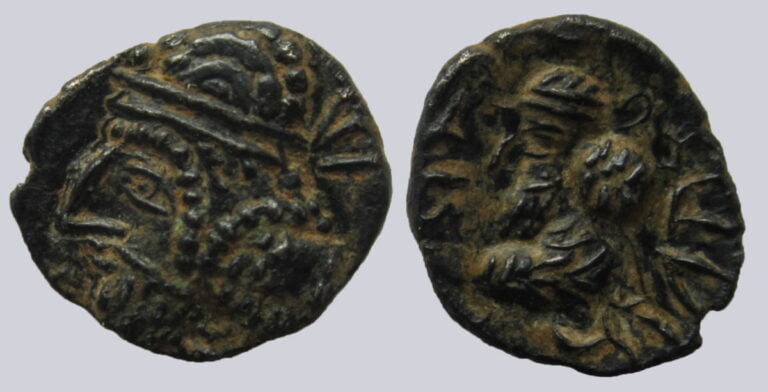 Persis, AR obol, Vadfradad / Autophradates IV, 120AD