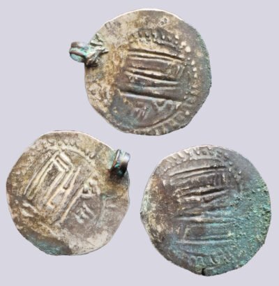 Islamic AR bracteates, imitating Umayyad or Abbasid dirhams