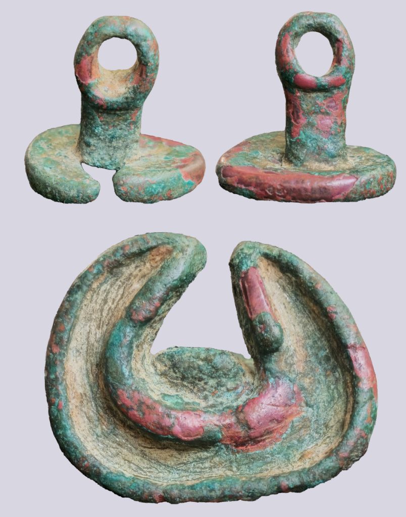 Ancient Bactria, AE stamp seal, 2300–2000 BC Ancient Bactria, AE stamp seal, 2300–2000 BC