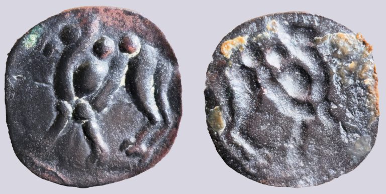 Central Asia, Silk Road, AE bracteate, Bactrian camel - Image 1